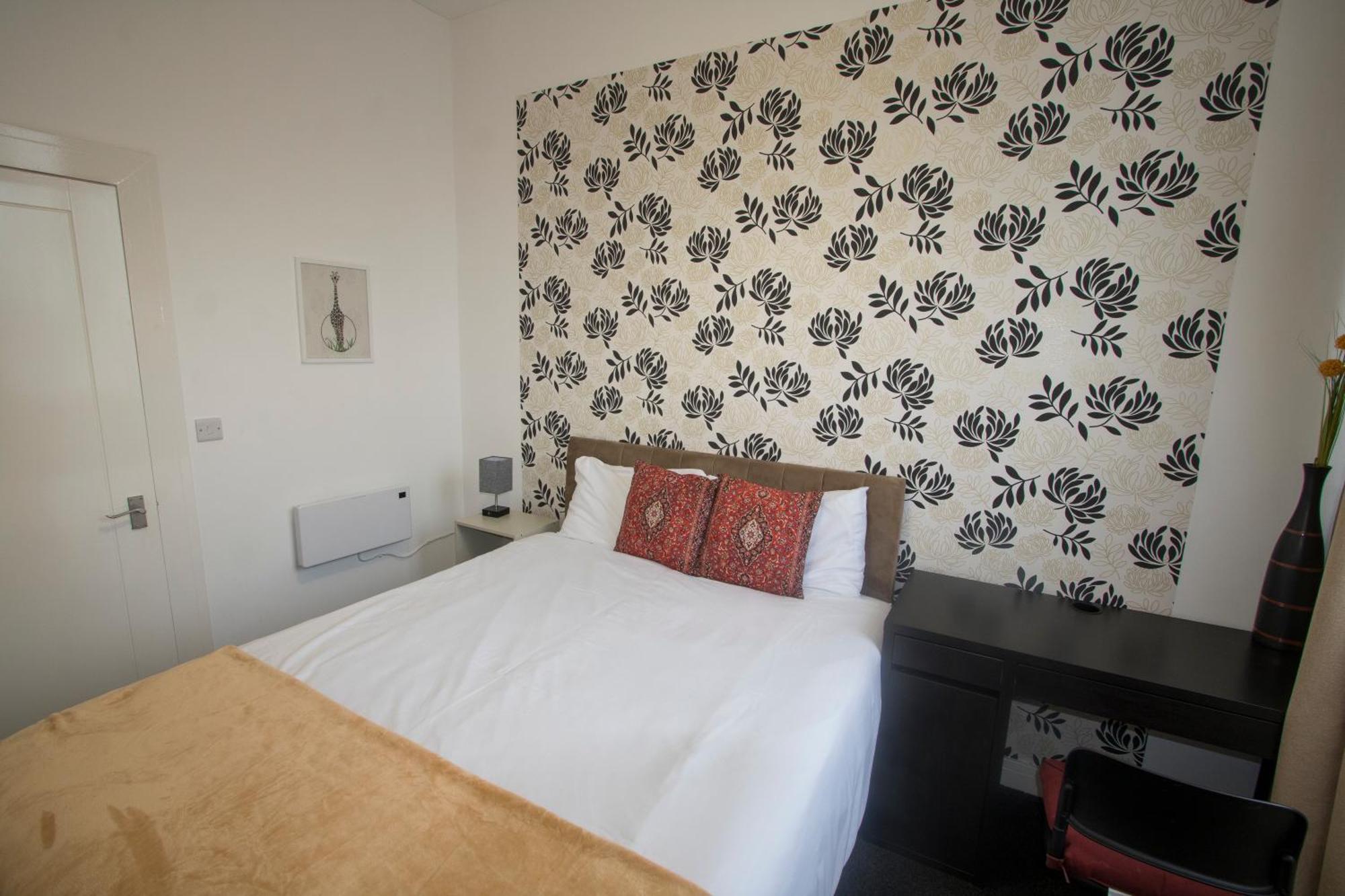 Ideal For Groups - Modern 2 Bedroom Apartment - Free Parking, Transit Links, Close To Stadiums Manchester Eksteriør billede