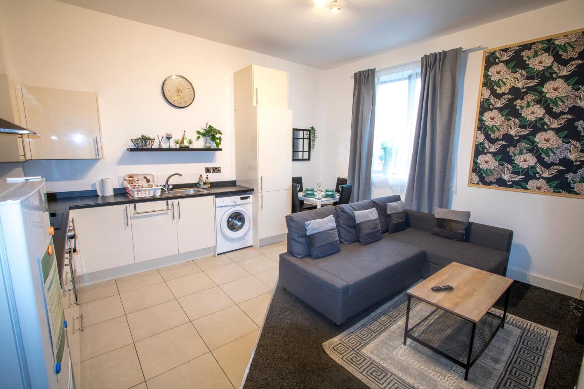 Ideal For Groups - Modern 2 Bedroom Apartment - Free Parking, Transit Links, Close To Stadiums Manchester Eksteriør billede